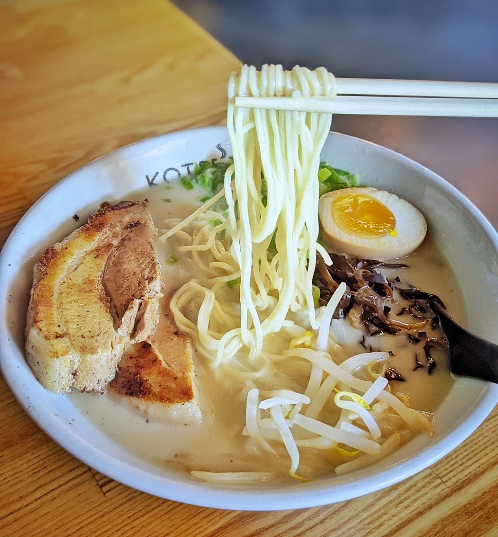 Kotsu Ramen & Gyoza | restaurant | 13764 Foothill Blvd, Sylmar, CA 91342, USA | 8186390407 OR +1 818-639-0407