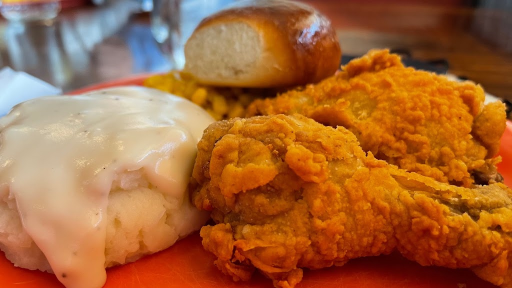 Krazy Horse | restaurant | 618 W Ave C, Attica, KS 67009, USA | 6209157299 OR +1 620-915-7299