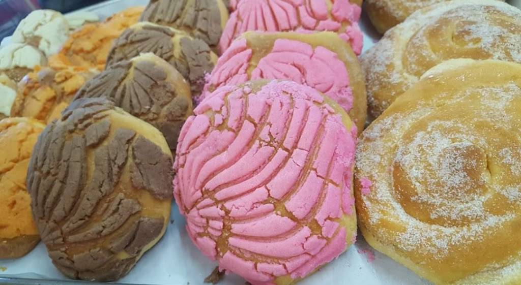 Leos Bakery | restaurant | 1310 E Madrid Ave, Las Cruces, NM 88001, USA | 5755243870 OR +1 575-524-3870