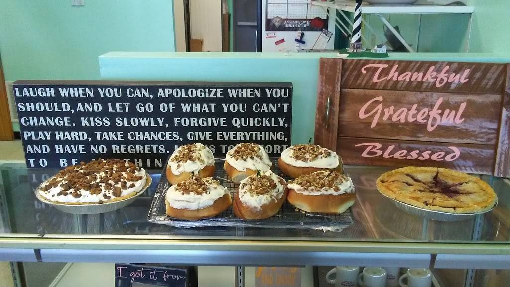 Debs Diner | restaurant | 3214 State Rd, Ashtabula, OH 44004, USA | 4409970066 OR +1 440-997-0066