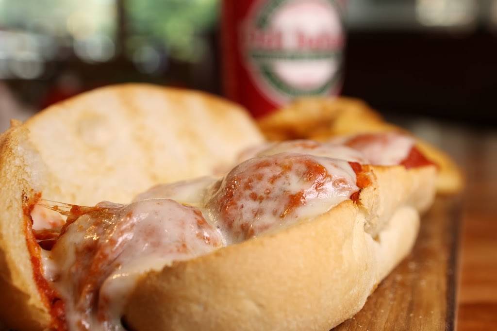 Deli Italiano Gourmet Pizza and Subs | meal delivery | 6505 29th St N, Arlington, VA 22213, USA | 7033009578 OR +1 703-300-9578