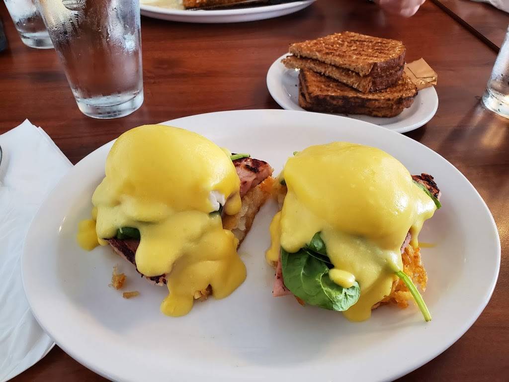 Warren Country Inn | restaurant | 56575 Columbia River Hwy, Warren, OR 97053, USA | 5034105479 OR +1 503-410-5479