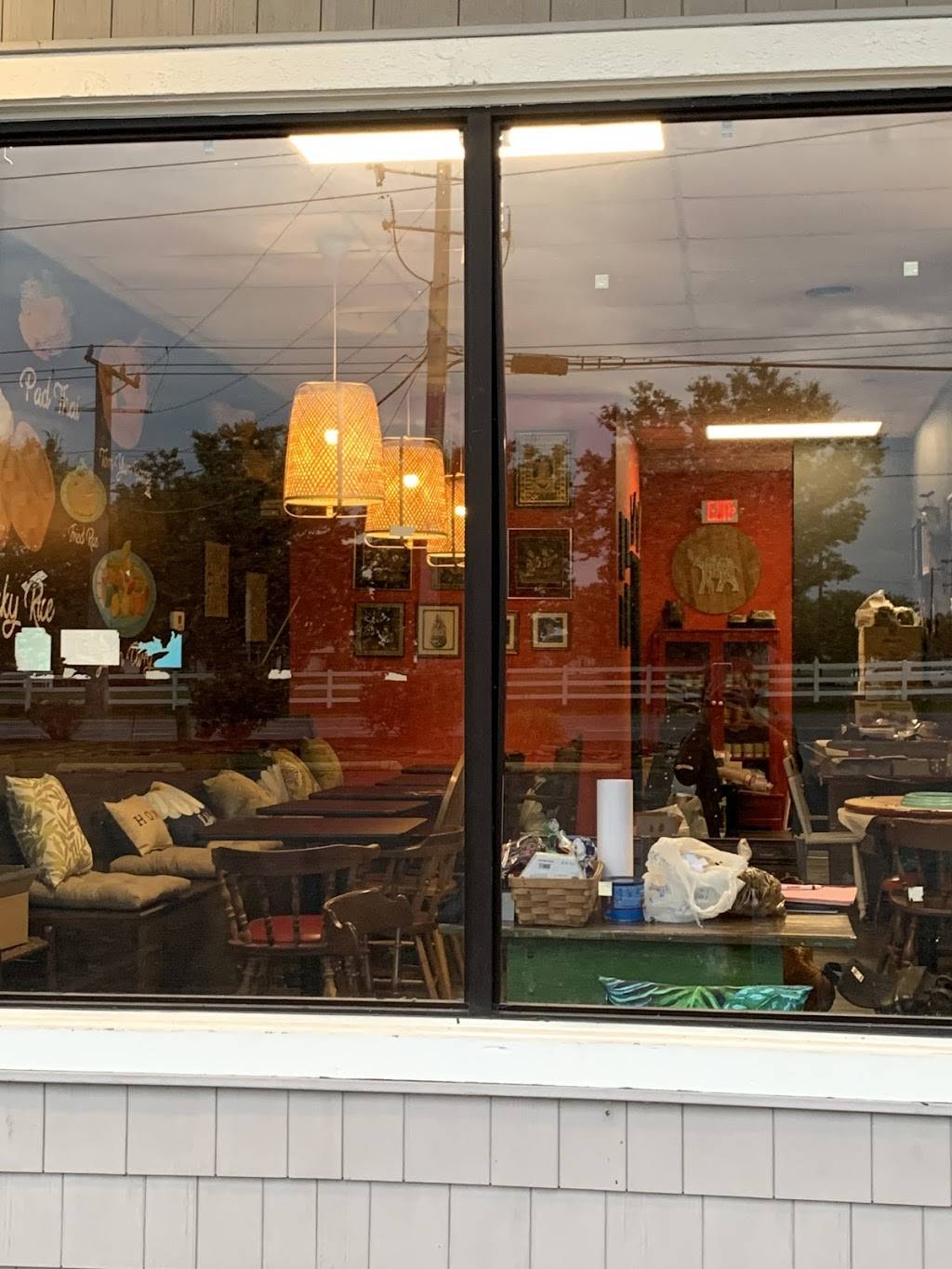 Sticky Rice Thai Style Tapas | restaurant | 1604 Savannah Rd, Lewes, DE 19958, USA | 3027032673 OR +1 302-703-2673