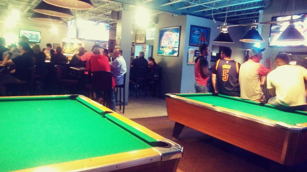 Moonlite Tavern | restaurant | 5515 Broadview Rd, Parma, OH 44134, USA | 2164659606 OR +1 216-465-9606