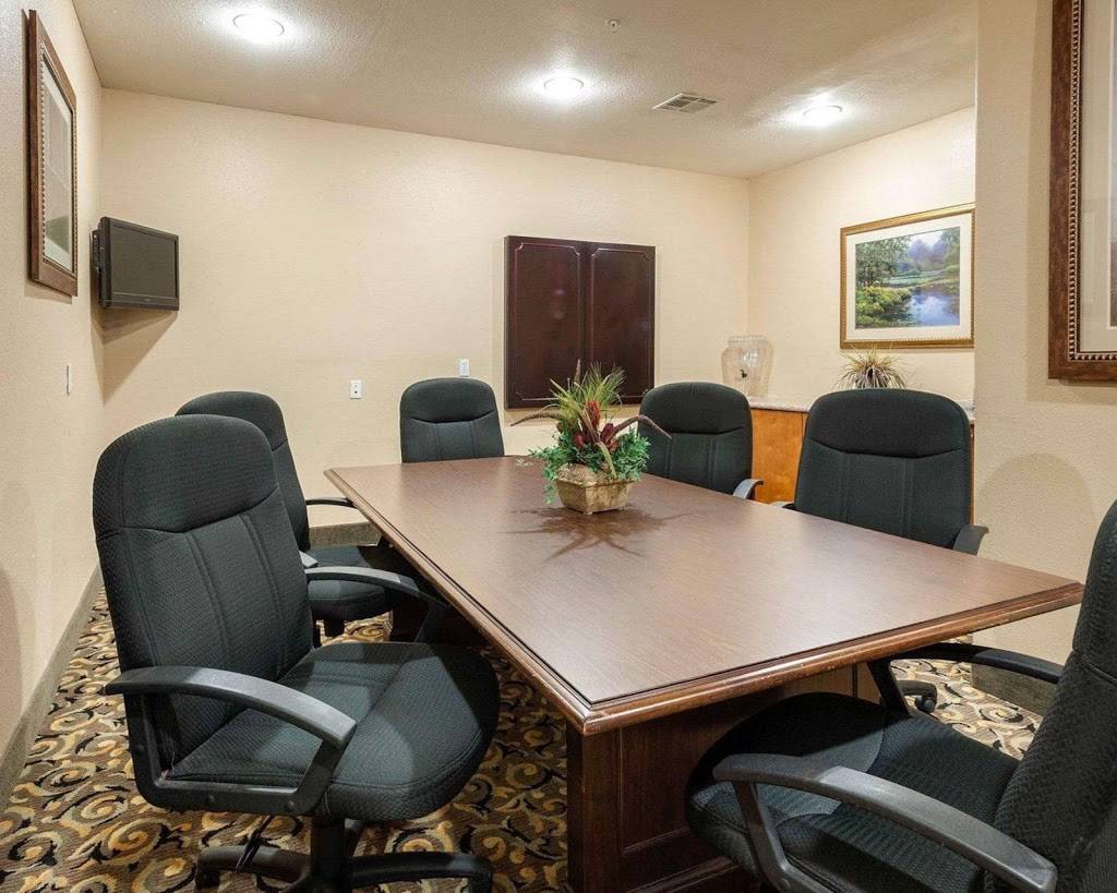 Comfort Suites | restaurant | 1016 N Martin Luther King Hwy, Lake Charles, LA 70601, USA | 3376602483 OR +1 337-660-2483