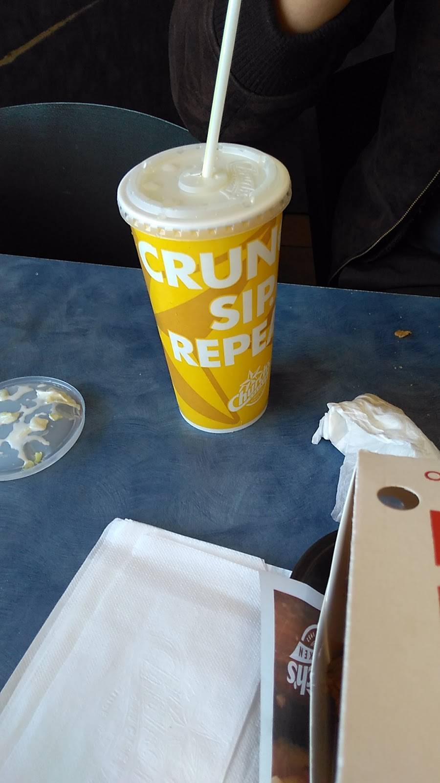 Churchs Chicken | restaurant | 423 E San Ysidro Blvd, San Ysidro, CA 92173, USA | 6194282411 OR +1 619-428-2411