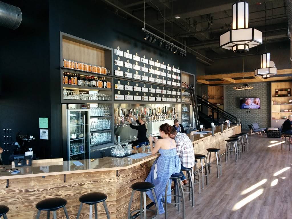 7 Monks Taproom Grand Rapids | restaurant | 740 Michigan St NE, Grand Rapids, MI 49503, USA | 6162655417 OR +1 616-265-5417