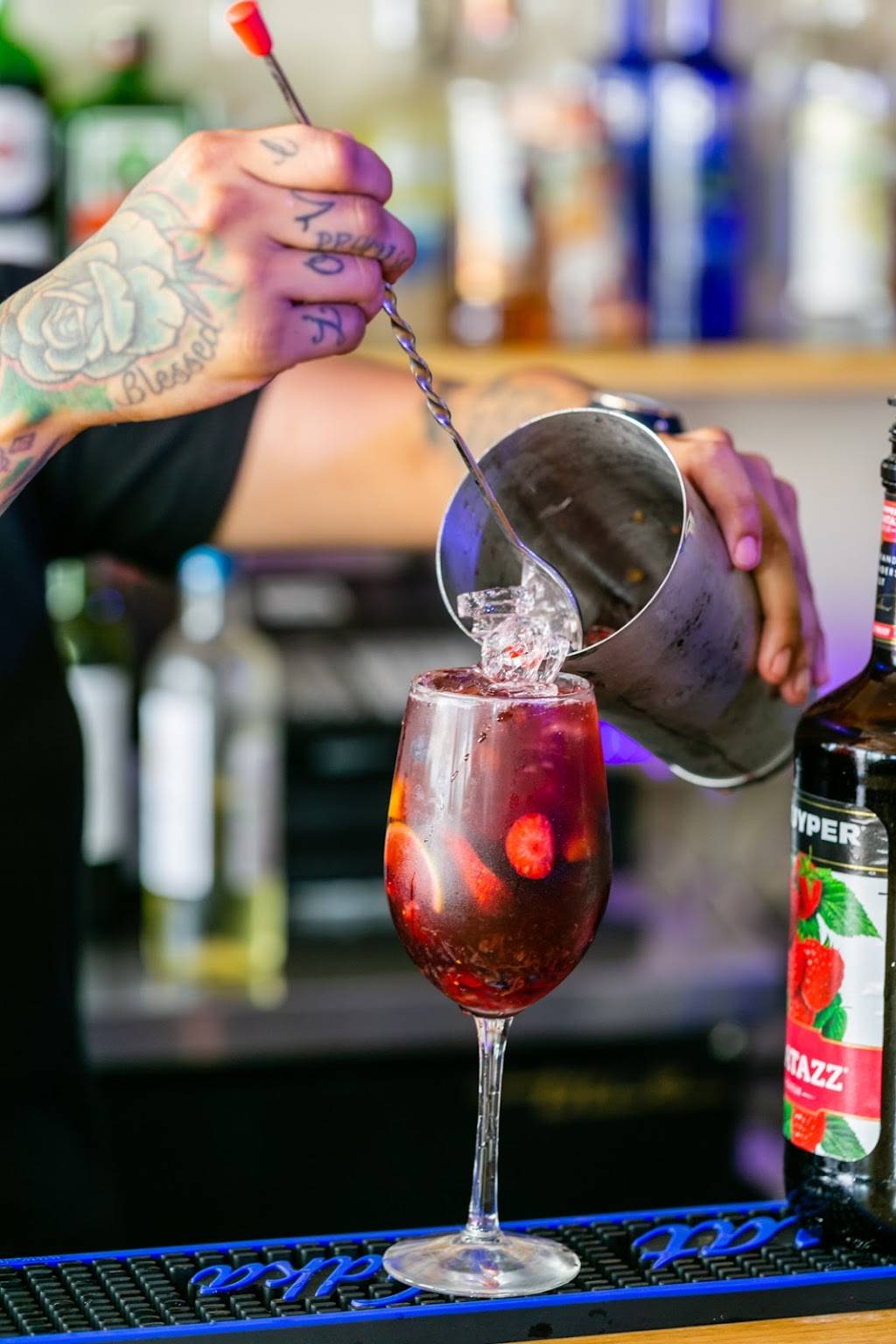 The Beach House Bar & Kitchen | restaurant | 1723 Boardwalk, Atlantic City, NJ 08401, USA | 6093005915 OR +1 609-300-5915