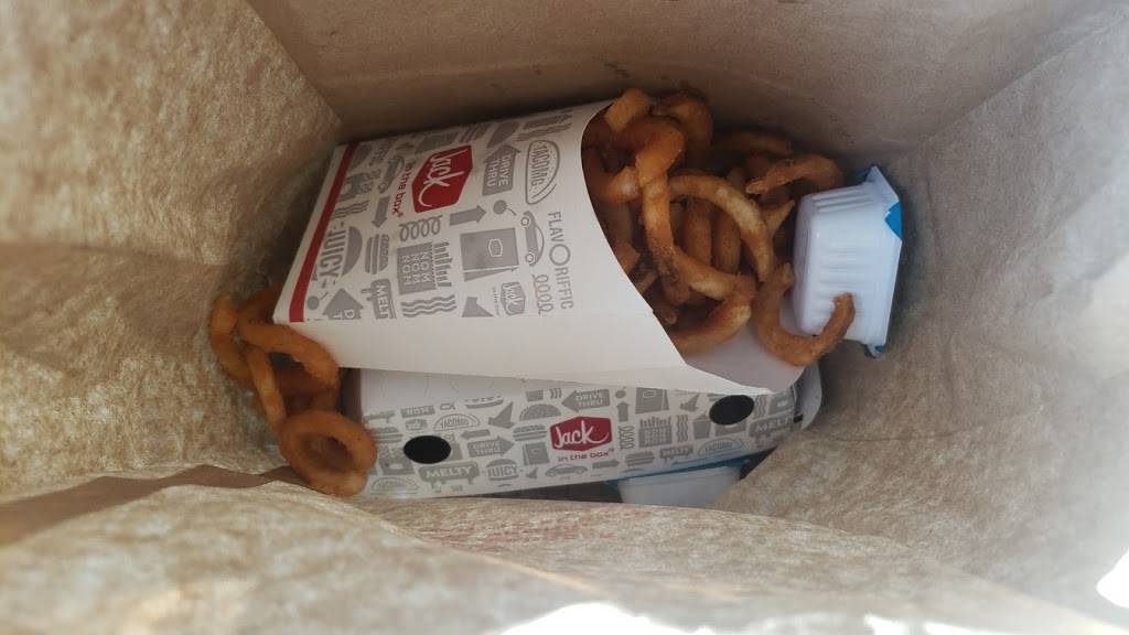 Jack in the Box | restaurant | 9855 Mason Ave, Chatsworth, CA 91311, USA | 7472020303 OR +1 747-202-0303