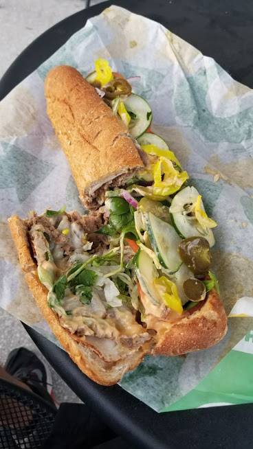 Subway | meal takeaway | 455 N Alafaya Trl Room M10, Orlando, FL 32828, USA | 4072072088 OR +1 407-207-2088