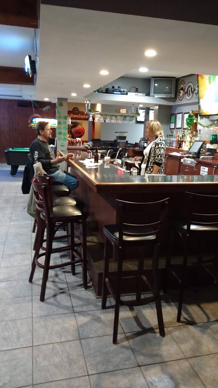 Valley Inn | night club | 15004 Portage St, Doylestown, OH 44230, USA | 3306589859 OR +1 330-658-9859