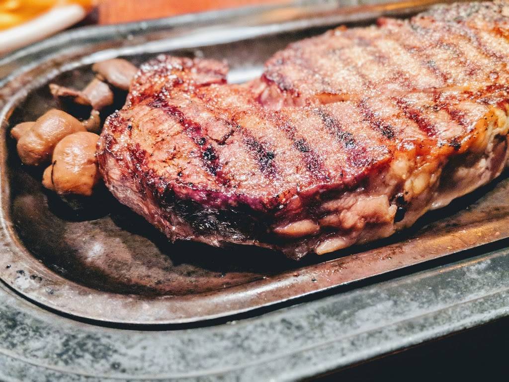 Jesses Steak and Seafood | restaurant | 524 W Brandon Blvd, Brandon, FL 33511, USA | 8136852381 OR +1 813-685-2381