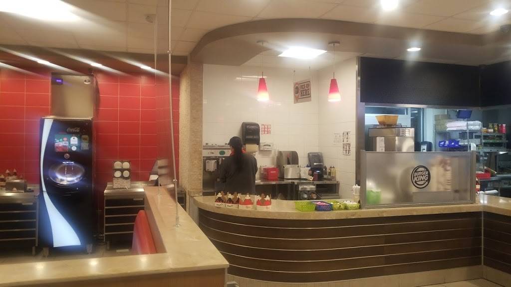 Burger King | restaurant | 16032 Fort Campbell Blvd, Oak Grove, KY 42262, USA | 2706404874 OR +1 270-640-4874