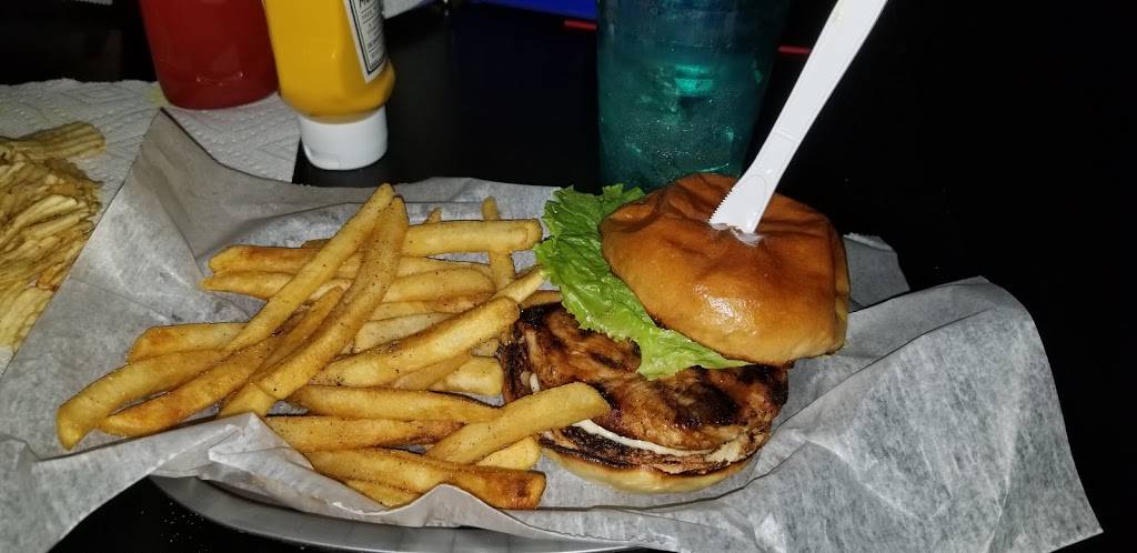 Four Horsemen | restaurant | 4452 Lewis Ave, Toledo, OH 43613, USA | 4196904767 OR +1 419-690-4767