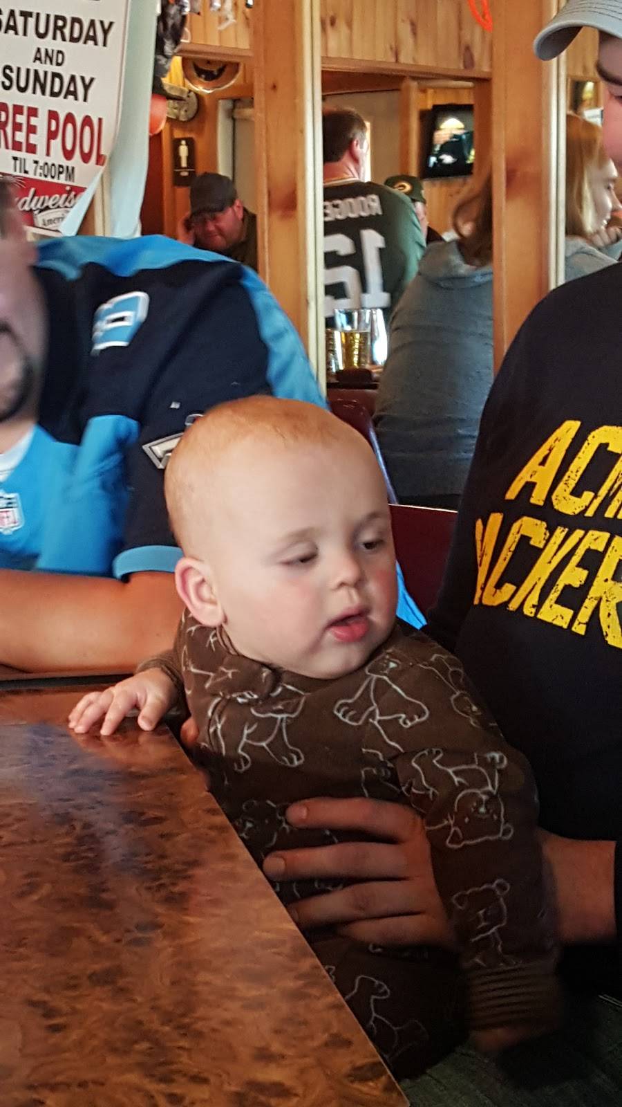 Southway Pub & Grub Inc | restaurant | 1212 S Central Ave, Marshfield, WI 54449, USA | 7153873388 OR +1 715-387-3388