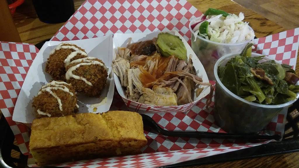 Moes Original Bar B Que | restaurant | 128 E Broadway, Granville, OH 43023, USA | 7409209002 OR +1 740-920-9002