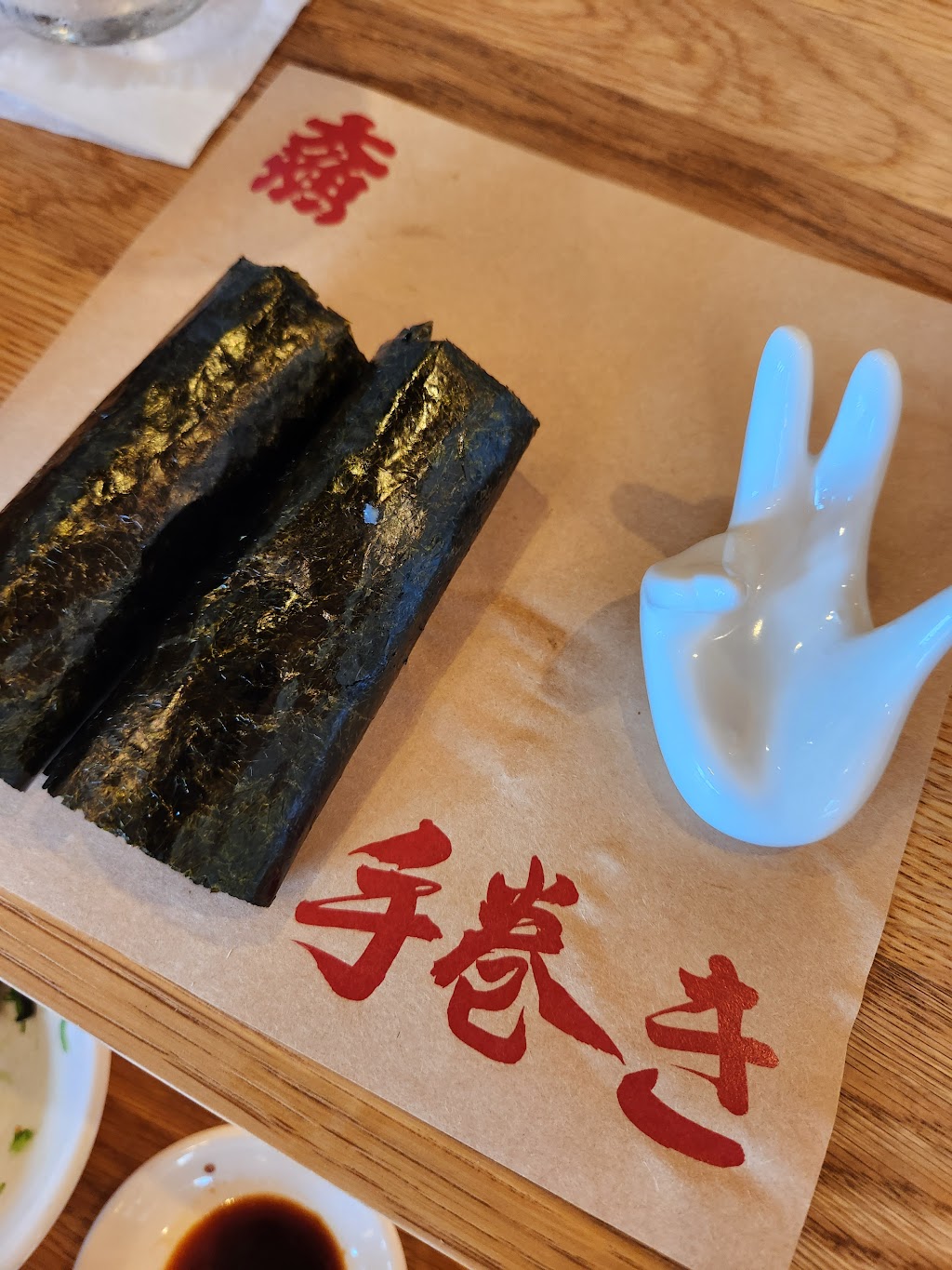 Temaki Bar Sushi | restaurant | 575 S Coast Hwy 101, Encinitas, CA 92024, USA | 7607048888 OR +1 760-704-8888