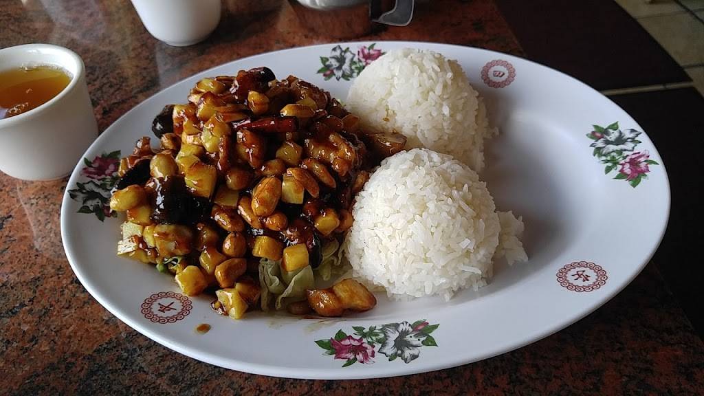 Lucky Chinese Restaurant | restaurant | 5807 4th Ave S, Seattle, WA 98108, USA | 2067620676 OR +1 206-762-0676