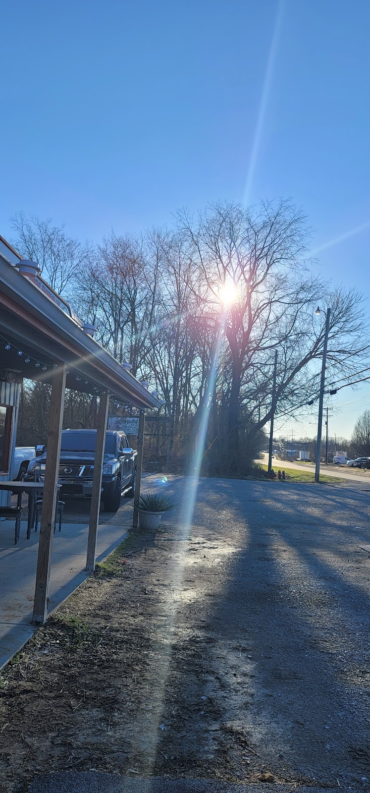 The Barn | restaurant | 813 S Main St, Mt Pleasant, TN 38474, USA | 9313255424 OR +1 931-325-5424