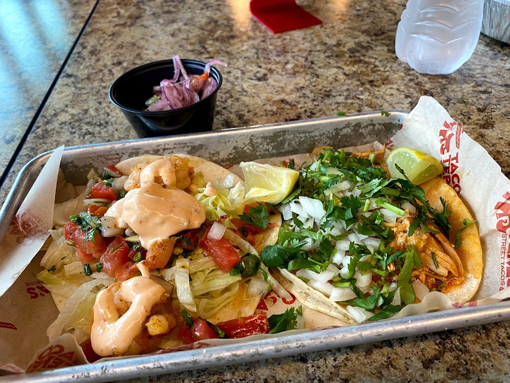 Taco Teresas | restaurant | 1700 Plymouth Rd, Minnetonka, MN 55305, USA | 9524797033 OR +1 952-479-7033