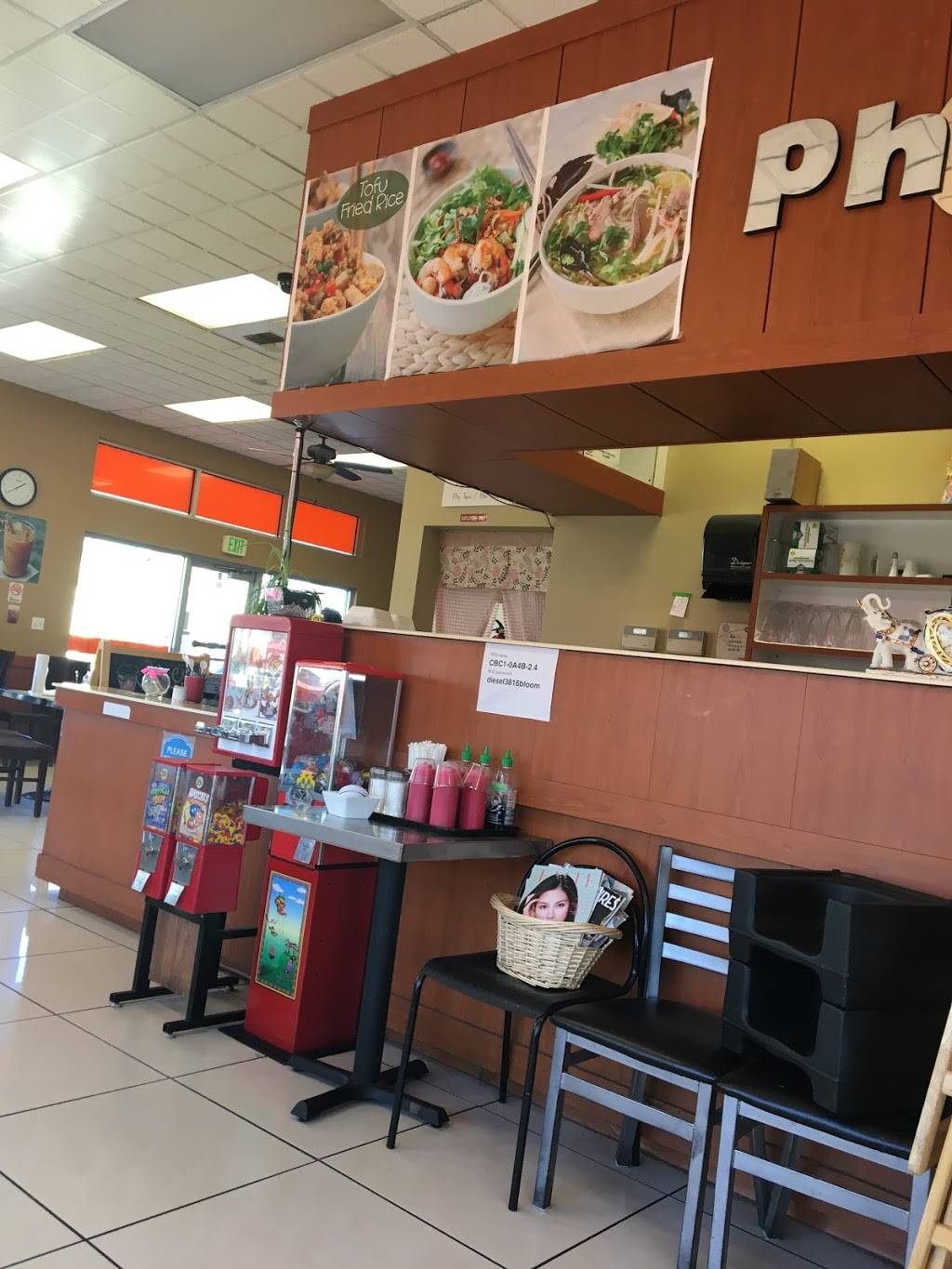 Pho Tai | restaurant | 1521 SW 98th St A, Seattle, WA 98106, USA | 2067680688 OR +1 206-768-0688