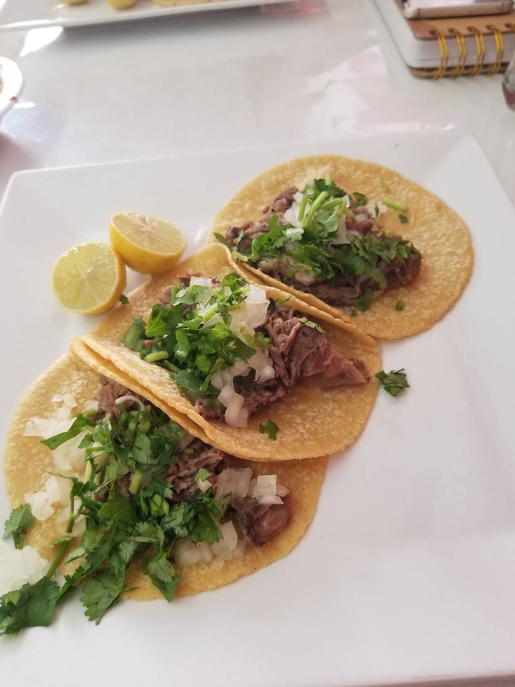 Simons Restaurant | restaurant | 4828 Whittier Blvd, Los Angeles, CA 90022, USA | 3232668664 OR +1 323-266-8664