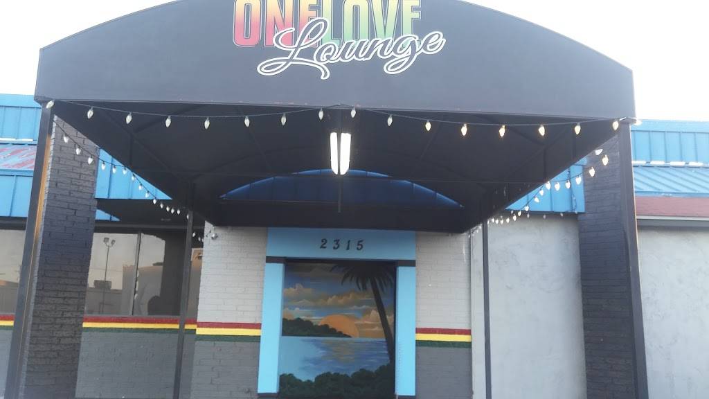 One Love Lounge Caribbean Restaurant | restaurant | 2315 S Cooper St, Arlington, TX 76015, USA | 6823234950 OR +1 682-323-4950