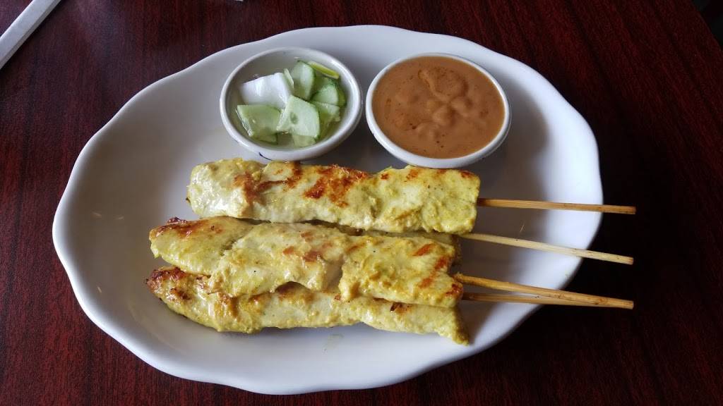 Raan Thai | restaurant | 203 Terry Rd, Smithtown, NY 11787, USA | 6316565887 OR +1 631-656-5887