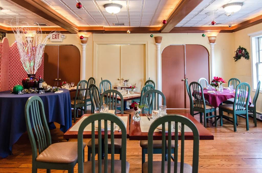 Le Fontane | restaurant | 137 NY-100, Katonah, NY 10536, USA | 9142329619 OR +1 914-232-9619