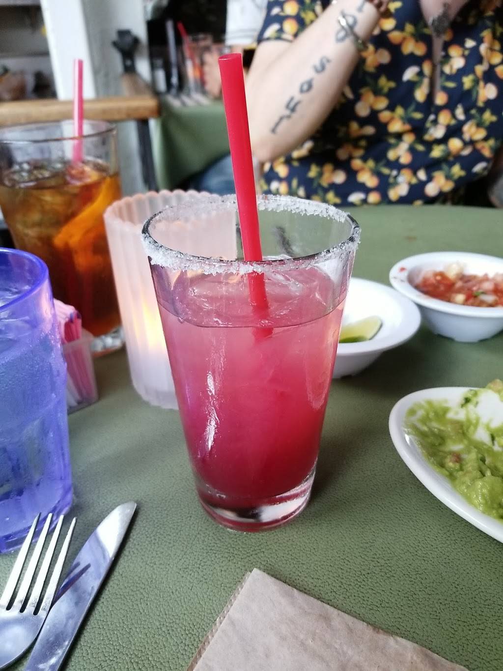 Marix Tex Mex Cafe | restaurant | 1108 N Flores St, West Hollywood, CA 90069, USA | 3236568800 OR +1 323-656-8800