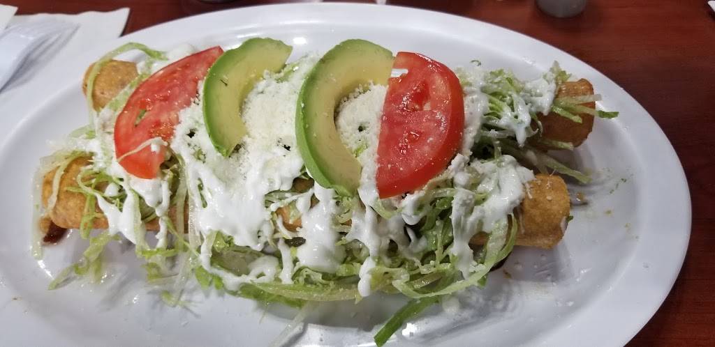 Taqueria La Central | restaurant | 5640 Clinton Hwy, Knoxville, TN 37912, USA | 8652498417 OR +1 865-249-8417