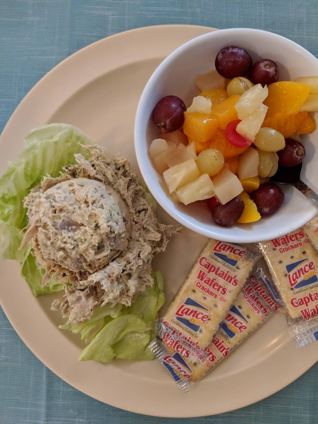 Grilling Buddies | restaurant | 214 Main St, Pollocksville, NC 28573, USA | 2522240208 OR +1 252-224-0208