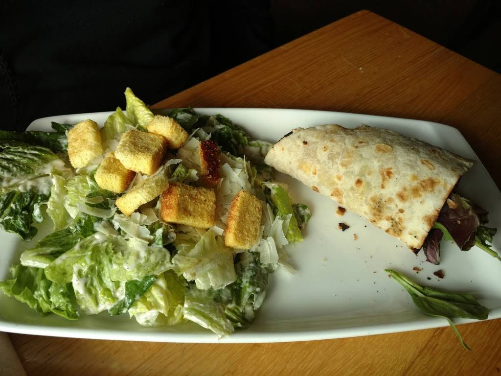 Applebees Grill + Bar | restaurant | 1205 NY-300, Newburgh, NY 12550, USA | 8455670910 OR +1 845-567-0910