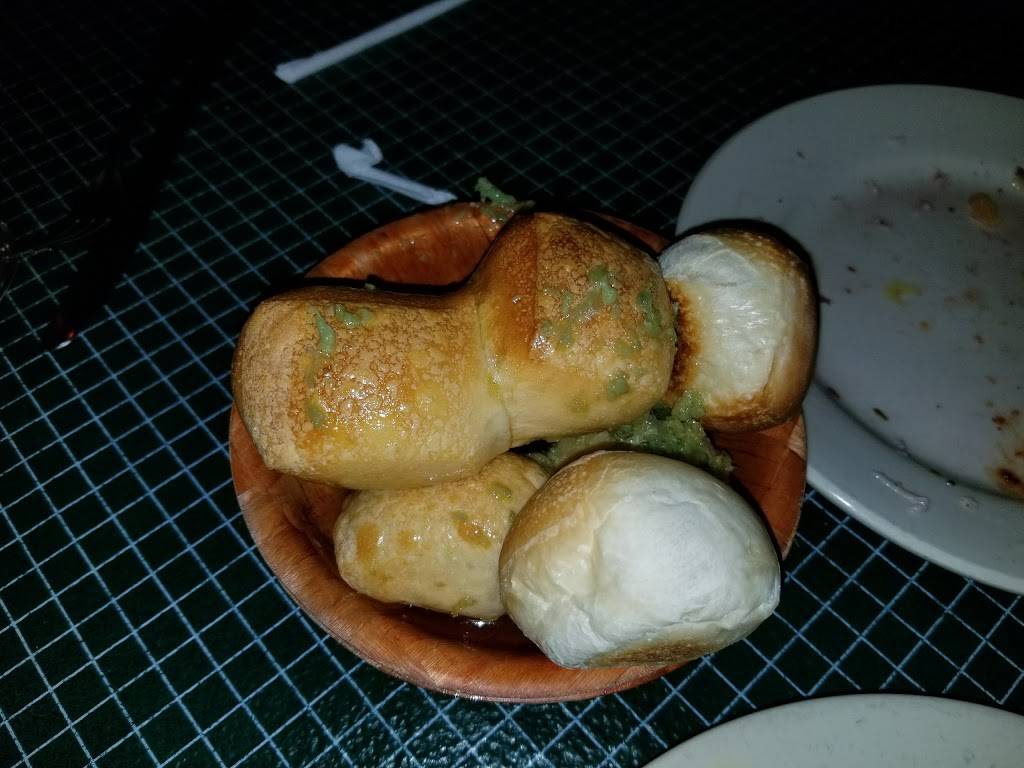 Provinos Italian Restaurant | restaurant | 5084 South Terrace Plaza #5, Chattanooga, TN 37412, USA | 4238992559 OR +1 423-899-2559