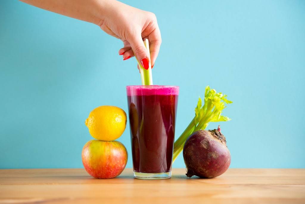 Simple Cafe & Juice Bar | restaurant | 643 Haywood Rd, Asheville, NC 28806, USA | 8287745410 OR +1 828-774-5410