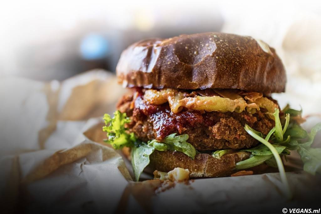 The Cinnamon Snail | restaurant | 2 Pennsylvania Plaza, New York, NY 10121, USA | 2126957454 OR +1 212-695-7454