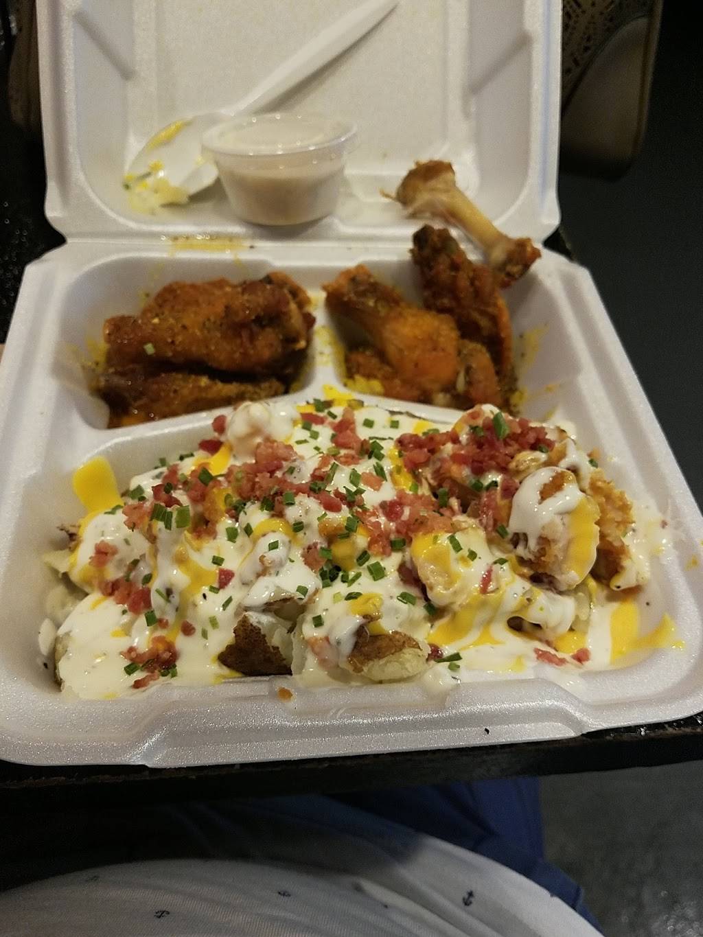 Ks Buffalo Wings | restaurant | 828 Broad St, Augusta, GA 30901, USA | 7068695151 OR +1 706-869-5151