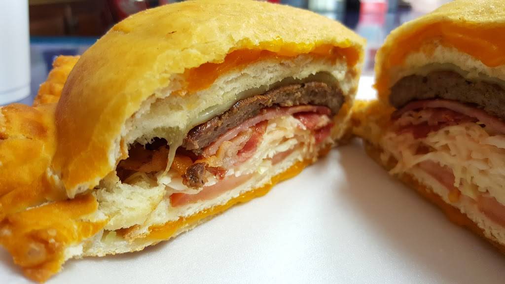 Chimi Mundo | restaurant | 9805 Atlantic Ave, Ozone Park, NY 11416, USA | 7188468636 OR +1 718-846-8636