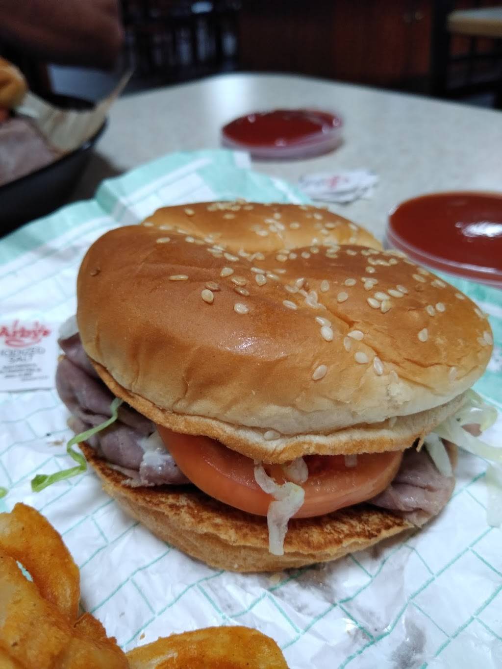 Arbys | restaurant | 4532 W Stone Dr, Kingsport, TN 37660, USA | 4232479979 OR +1 423-247-9979