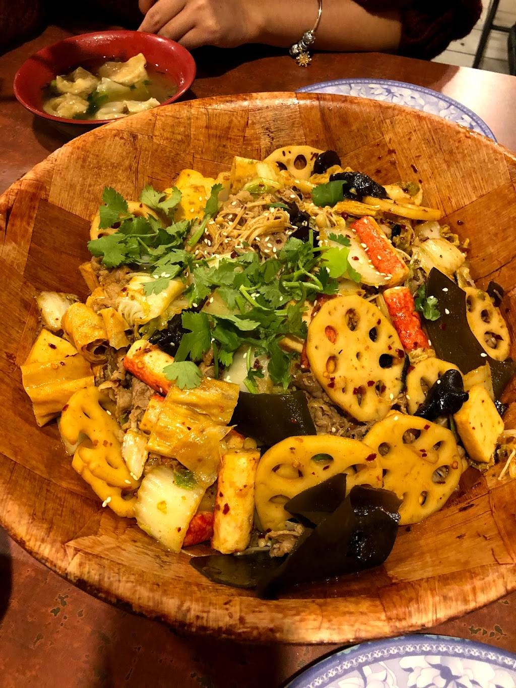 Taste Place | restaurant | 223 Welch Ave Upper Level, Ames, IA 50014, USA | 5152927719 OR +1 515-292-7719