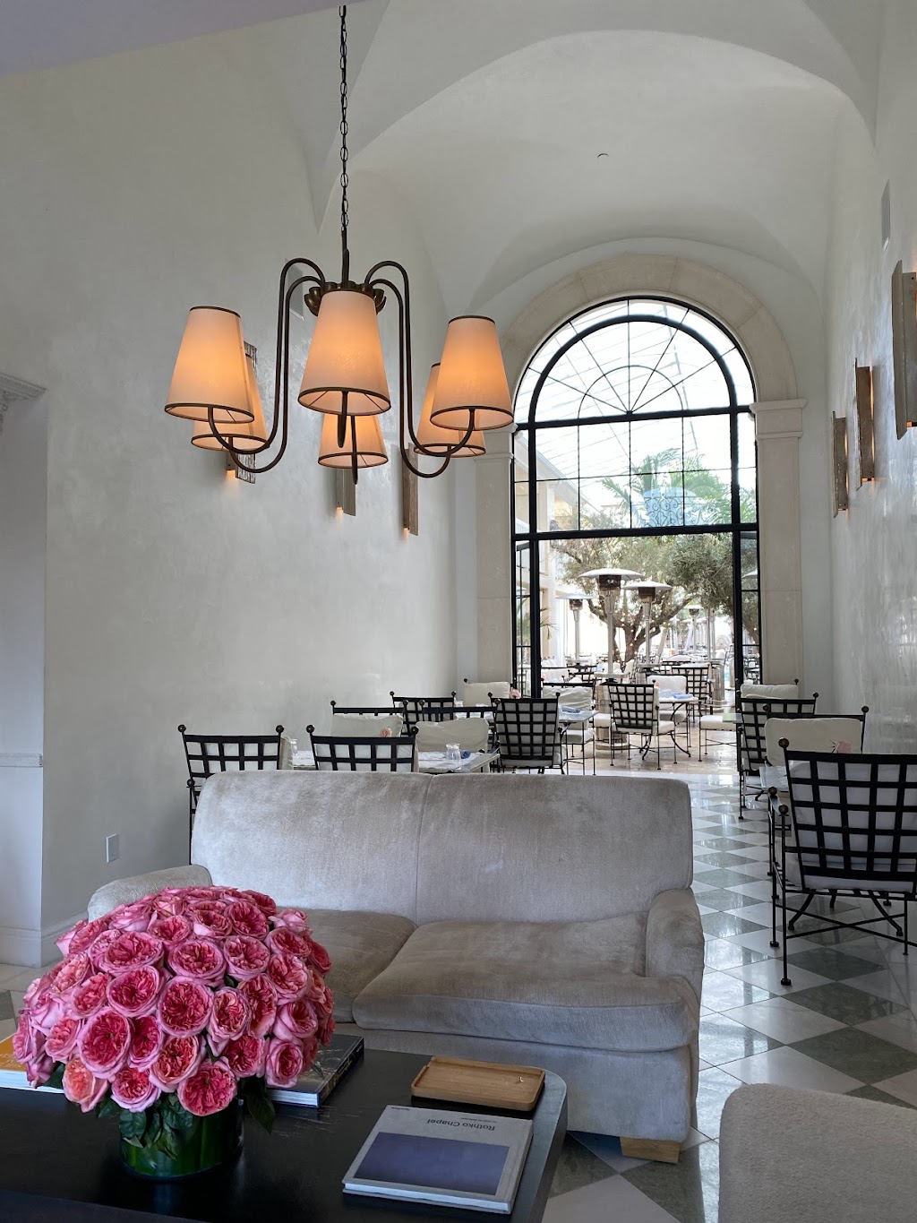 Cara Restaurant | restaurant | 1730 N Western Ave, Los Angeles, CA 90027, USA | 3236728990 OR +1 323-672-8990