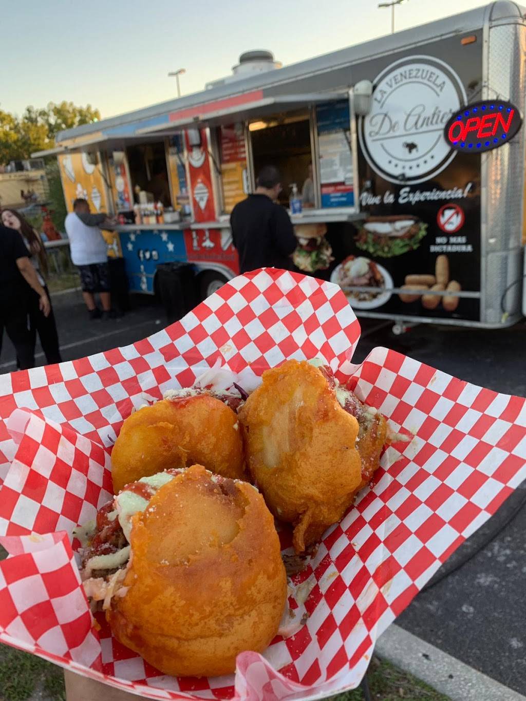 La Venezuela de Antier food | restaurant | 11420 S Orange Blossom Trail, Orlando, FL 32837, USA | 4076539845 OR +1 407-653-9845