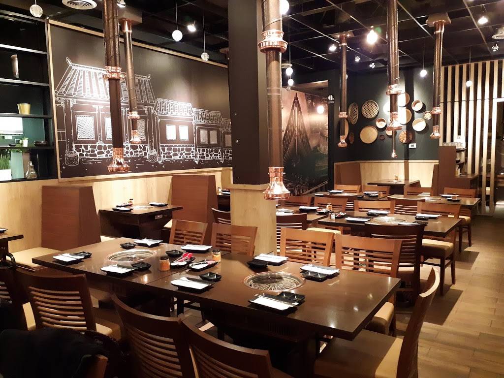 HIBI KOREAN BBQ | restaurant | 2135 Boulevard Marcel-Laurin, Saint-Laurent, QC H4R 1K4, Canada | 5145439996 OR +1 514-543-9996