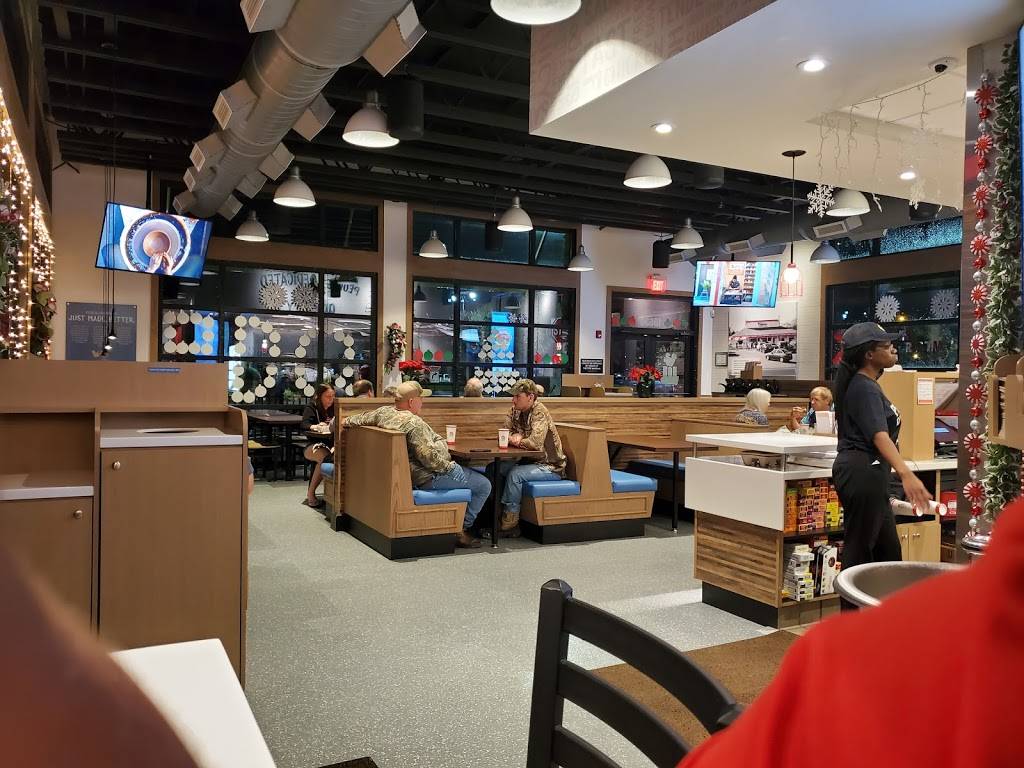 PDQ Restaurant | restaurant | 10630 SW Tradition Square, Port St. Lucie, FL 34987, USA | 7725775364 OR +1 772-577-5364