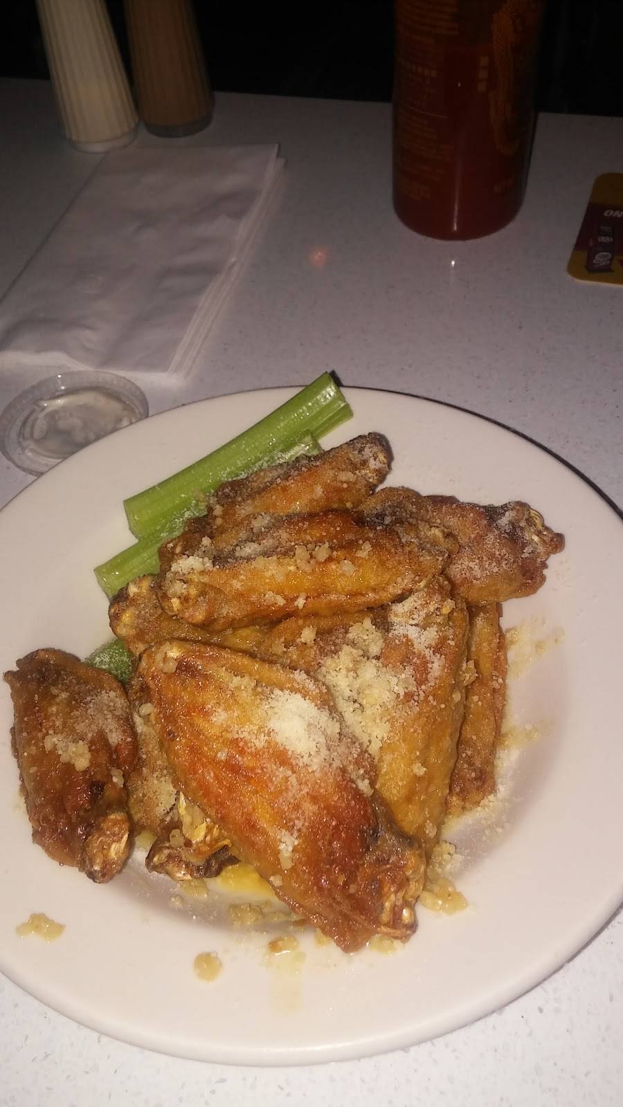 East End Bistro & Pub | restaurant | 11922 Madison Ave, Lakewood, OH 44107, USA | 2165219740 OR +1 216-521-9740