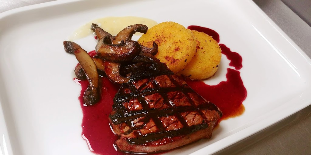 At The Quarry LLC | restaurant | 15 Tenney Hill Rd, Monson, ME 04464, USA | 2079973486 OR +1 207-997-3486