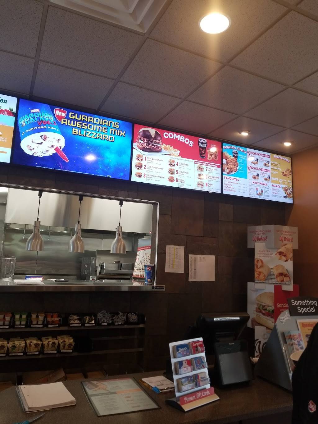 Dairy Queen Grill & Chill | restaurant | 2535 Columbus St, Ottawa, IL 61350, USA | 8153249485 OR +1 815-324-9485