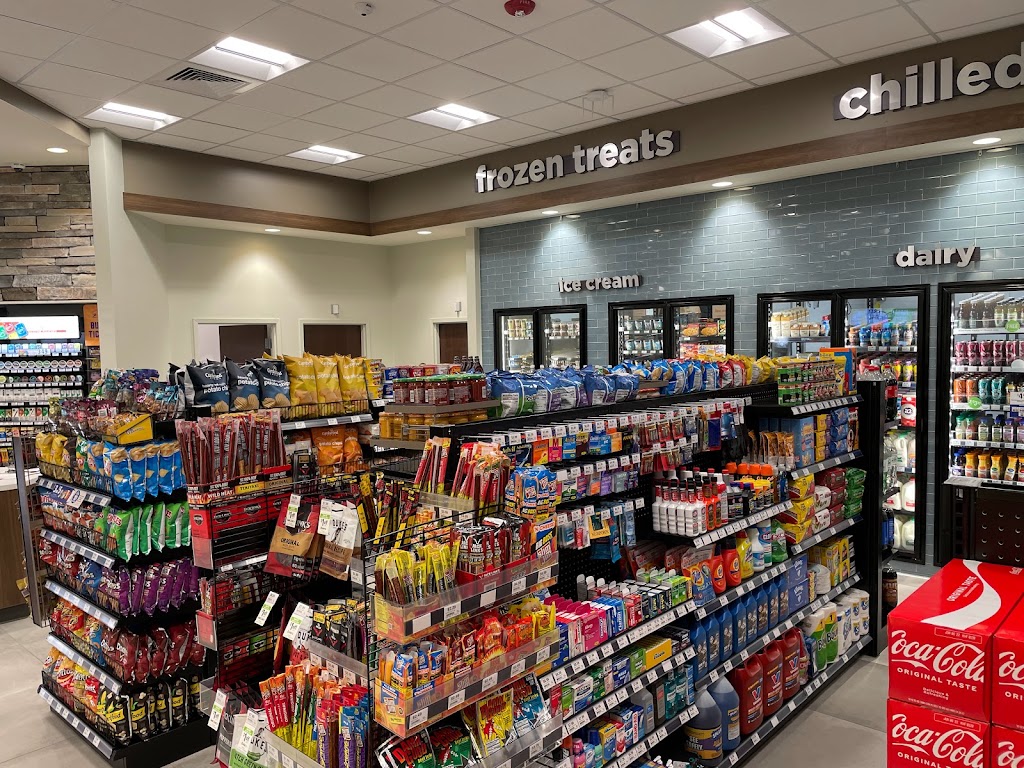 Cumberland Farms | cafe | 1680 Straits Turnpike, Middlebury, CT 06762, USA | 2035773431 OR +1 203-577-3431