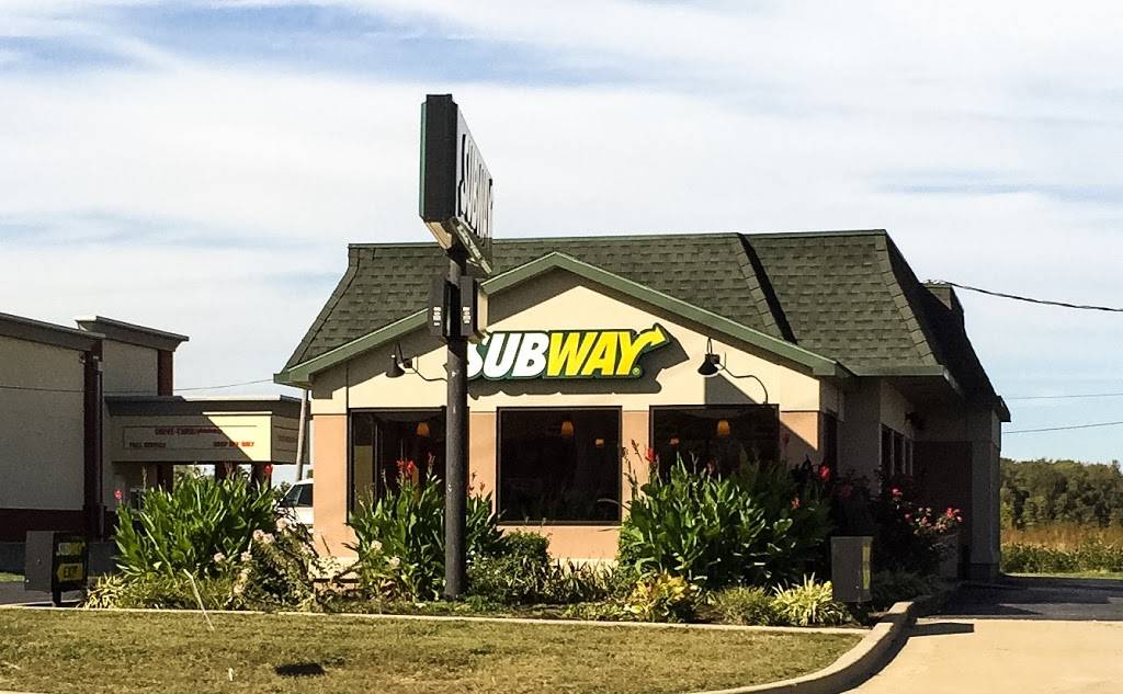 Subway | restaurant | 825 W Main St, Boonville, IN 47601, USA | 8128974444 OR +1 812-897-4444