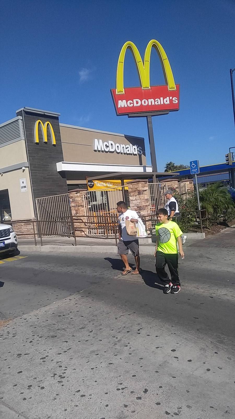 McDonalds | cafe | 2584 Slauson Ave, Huntington Park, CA 90255, USA | 3235814267 OR +1 323-581-4267